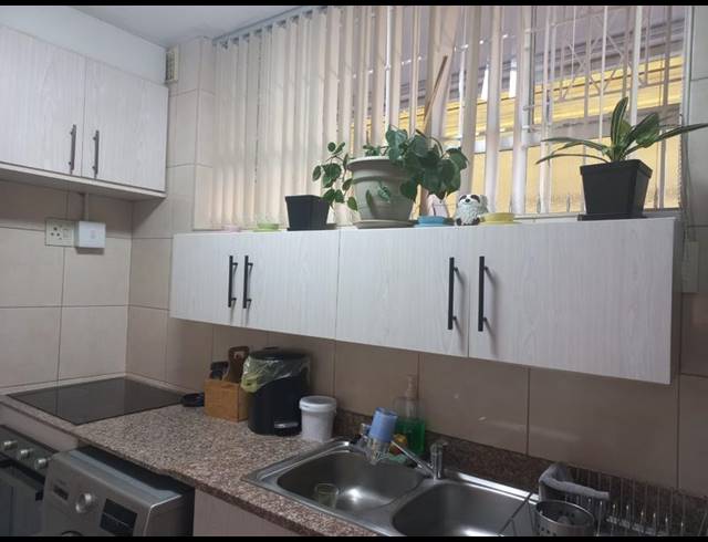 2 BEDROOM APARTMENT FOR SALE IN MALVERN